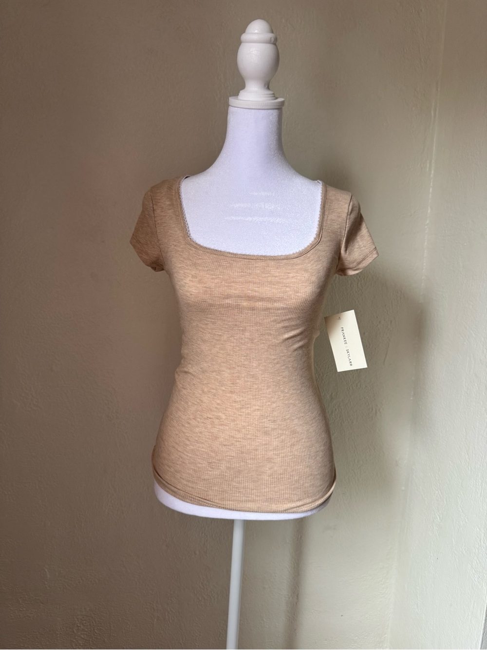 Square-Neck Short Sleeve Top in Beige